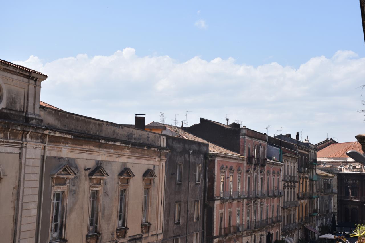 B&B Al Teatro Massimo Catania Luaran gambar