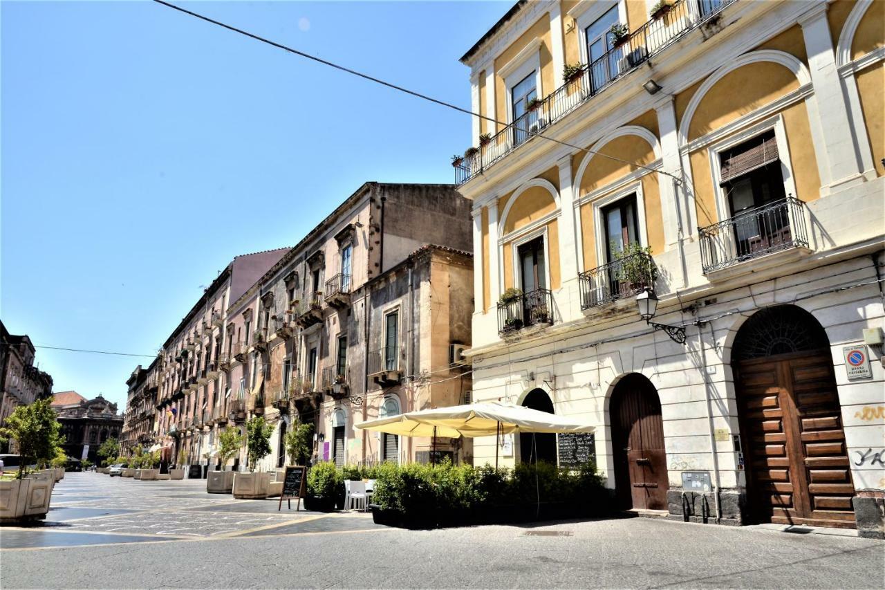 B&B Al Teatro Massimo Catania Luaran gambar